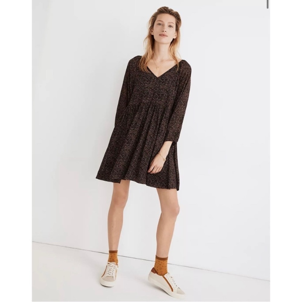 Madewell Crinkle Georgette V-Neck Babydoll Dress in Brushed Texture